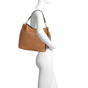 NWT STEVE MADDEN Bkoltt shoulder bag